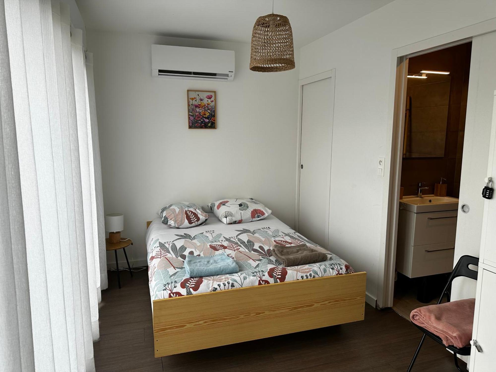 Maison La capucine sur Quai de Seine, wifi, machine à laver, parking privé gratuit Vernon  Exterior foto